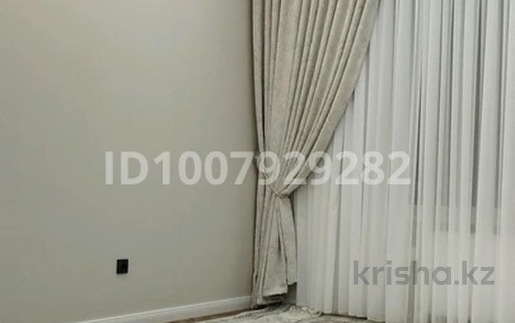 3-комнатная квартира · 100 м² · 4/9 этаж, мкр Нурсая, Абулхайр-хана 65 за 64 млн ₸ в Атырау — фото 12