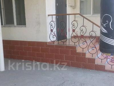 Отдельный дом · 4 комнаты · 190 м² · 3.8 сот., Парковая 142 — Папанина за 80 млн ₸ в Алматы, Турксибский р-н