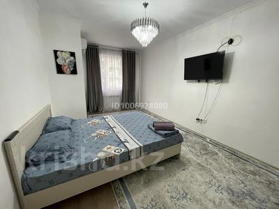 1-комнатная квартира · 42.2 м² · 3/8 этаж, Шымкент тас жолы 10/6 — На против Торговый дом Туран Молл за 2 500 〒 в Туркестане