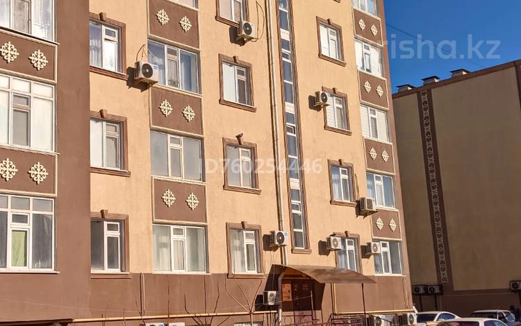 2-комнатная квартира · 48 м² · 2/5 этаж, 3-й мкр 10