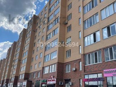 3-комнатная квартира · 74.4 м² · 2/10 этаж, мкр Юго-Восток, Камали Дүйсембекова 53/8 — Большая Мечеть Анет баба за 39 млн 〒 в Караганде, Казыбек би р-н