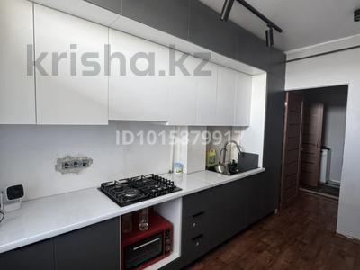 2-бөлмелі пәтер · 55 м² · 4/5 қабат, Улы Дала ш/а. 22, бағасы: 150 000 ₸ в Таразе, мкр Улы Дала