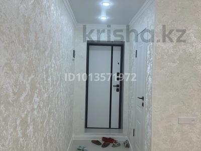 3-бөлмелі пәтер · 60 м² · 2/5 қабат, Айтеке би 38, бағасы: 18 млн ₸ в 