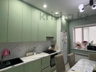 3-комнатная квартира · 97 м² · 4/5 этаж, мкр. Алтын орда за 42 млн ₸ в Актобе