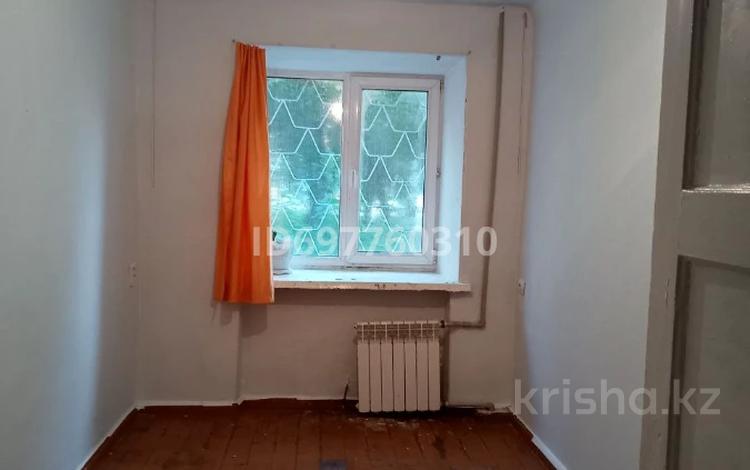 3-бөлмелі пәтер, 53 м², 1/5 қабат ай сайын, 3 микрорайон 12, бағасы: 80 000 〒 в Риддере — фото 7