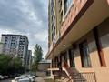 Еркін, кеңселер, дүкендер мен бутиктер, сұлулық салондары, медорталықтар мен дәріханалар, білім орталықтары, ойын-сауық, конференц-залдар, кабинеттер және жұмыс орындары, студиялар · 50 м², бағасы: 350 000 ₸ в Алматы — фото 4