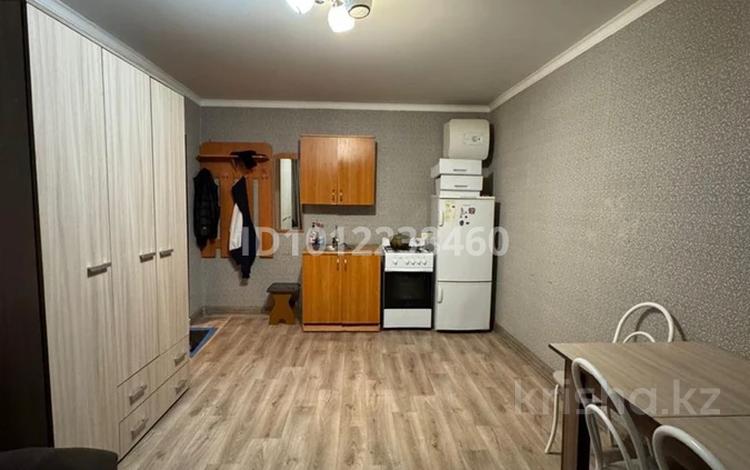 1-бөлмелі пәтер · 16 м² · 3/5 қабат, Нұрсұлтан Назарбаев 29 а, бағасы: 5.2 млн ₸ в Кокшетау — фото 3