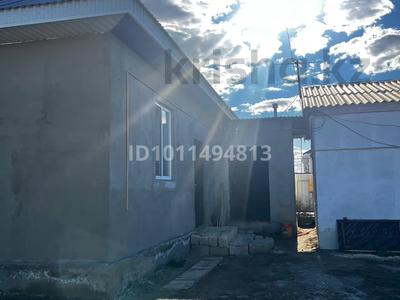 Жеке үй · 3 бөлме · 120 м² · 120 жүзд., Бірлік-2 -ш/а., Габиден мустафина, бағасы: 19 млн ₸ в Атырау, мкр Бирлик-2