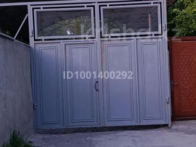 Жер үй мен саяжайлар в Туркестанской обл.: Жеке үй · 6 бөлме · 110 м² · 4.5 сот., Абылай хана 183 — Магазин Витёк и СТО Азия авто, бағасы: 30 млн 〒 Жеке үй · 6 бөлме · 110 м² · 4.5 сот., Абылай хана 183 — Магазин Витёк и СТО Азия авто, бағасы: 30 млн 〒 в Аксукенте