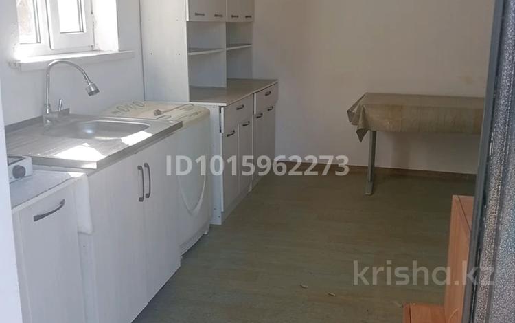2-комнатная квартира · 36 м², Алтыбакан 22 — Возле магазина Ырыс за 80 000 ₸ в Каскелене — фото 9
