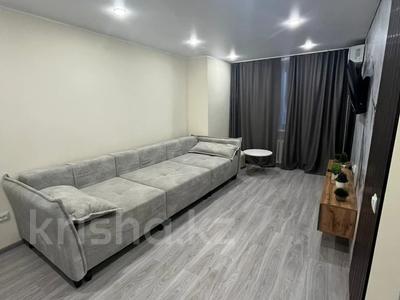 1-комнатная квартира · 37 м², Назарбаева 3/1 за 3 000 〒 в Павлодаре