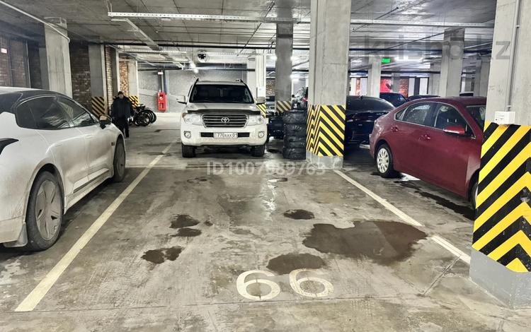 Паркинг · 15 м² · Керей-Жанибек хандар 50/3 за 55 000 〒 в Астане, Есильский р-н — фото 2
