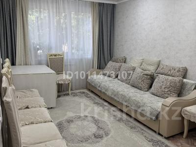 3-бөлмелі пәтер · 62 м² · 2/5 қабат, Майкудук, 19й микрорайон 72, бағасы: 19 млн ₸ в Караганде, Алихана Бокейханова р-н