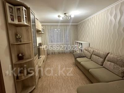 2-комнатная квартира, 43 м², 2/5 этаж, 6 микрорайон 51 за 15 млн 〒 в Темиртау