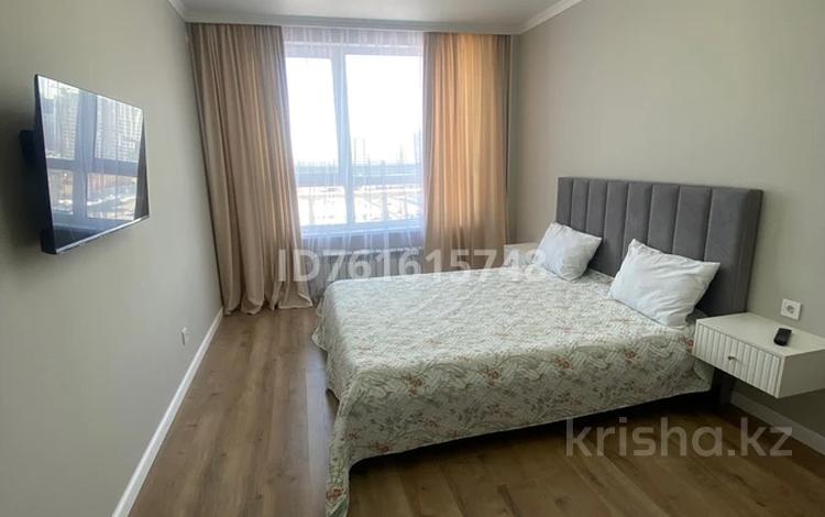 1-бөлмелі пәтер · 40 м² · 9/9 қабат, Нажмиденова 31 — Байтурсынова, бағасы: 15 000 ₸ в Астане, Сарайшык р-н — фото 2