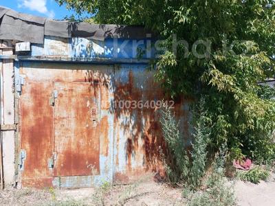 Гараж · 18 м² · Гаражный кооператив «Таксопарк» 637 за 1 млн 〒 в Павлодаре