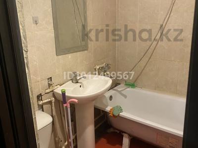 2-бөлмелі пәтер · 46 м² · 1/5 қабат, мкр Михайловка , Ермекова 10/2, бағасы: 150 000 ₸ в Караганде, Казыбек би р-н