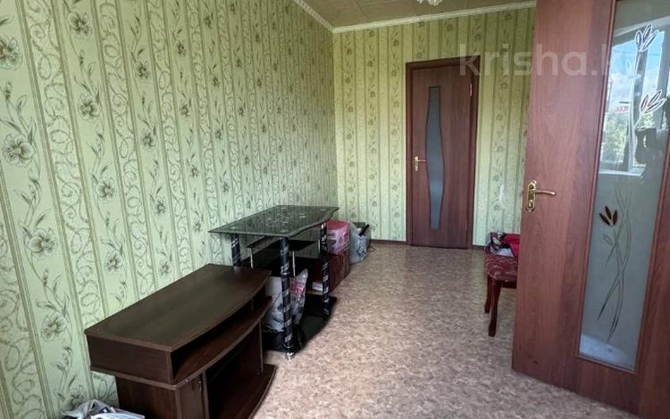 3-комнатная квартира · 56.9 м² · 3/5 этаж, мкр 5 14 за 14 млн ₸ в Актобе — фото 2