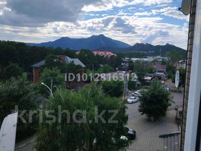 2-бөлмелі пәтер · 37.8 м² · 4/5 қабат, Кенесары 23 — Квартира в центре Борового, бағасы: 15 000 ₸ в Бурабае