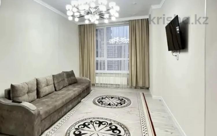 2-комнатная квартира · 76 м² · 7/9 этаж, Е-36, E-15 2, 4, 5, 9, 11 за 300 000 ₸ в Астане, Нура р-н — фото 2