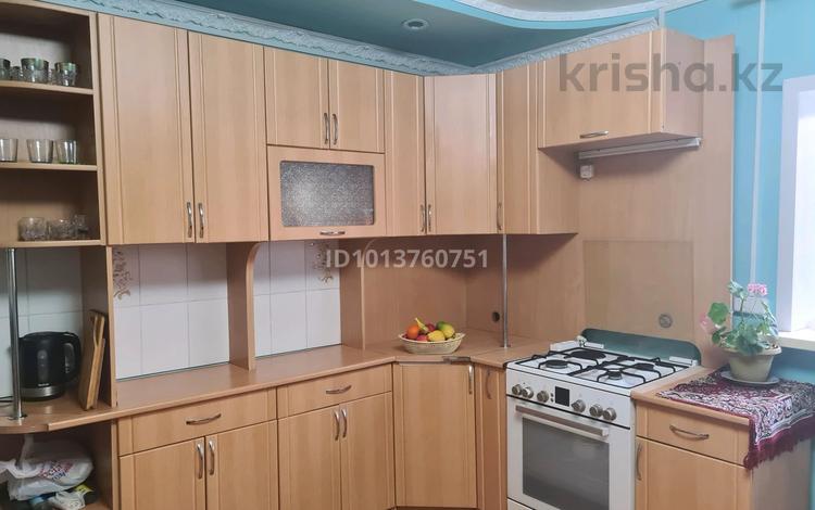Отдельный дом · 4 комнаты · 90 м² · 8 сот., Темиртауская 4 — Магазин Юмакс на Абая за 20 млн ₸ — фото 2