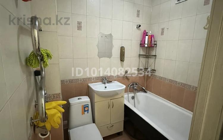 1-комнатная квартира · 42 м² · 4/5 этаж, мкр Айнабулак-4 178 за ~ 30 млн ₸ в Алматы, Жетысуский р-н — фото 2