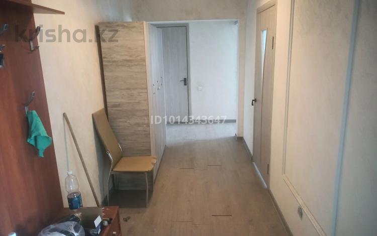 2-комнатная квартира · 83 м² · 8/9 этаж, мкр Аксай-3Б, Мкр «Аксай-3б» 30а за 290 000 ₸ в Алматы, Ауэзовский р-н — фото 2