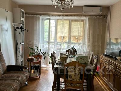 3-комнатная квартира · 73 м² · 4/9 этаж, Жандосова — Жандосова/Саина за 47 млн ₸ в Алматы, Ауэзовский р-н