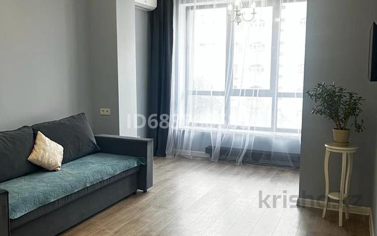 2-комнатная квартира, 56 м², 5/14 этаж помесячно, Гагарина 277/7