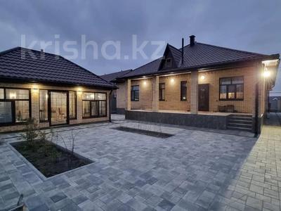 Отдельный дом · 5 комнат · 195 м² · 10 сот., Северный за 128 млн ₸ в 