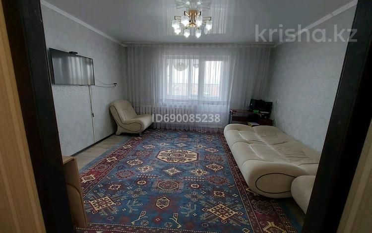 2-комнатная квартира, 54 м², 5/5 этаж, Бозтаева 131 — Бозтаева/Селевина