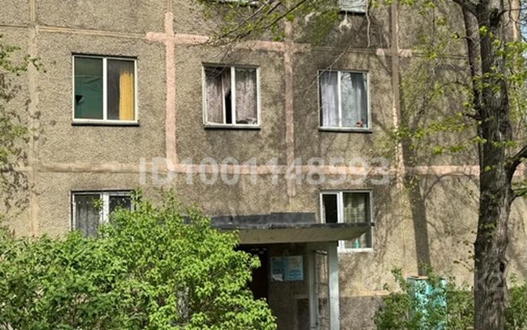 1-бөлмелі пәтер · 34 м² · 1/5 қабат, мкр №5 25 — ТРЦ Москва, бағасы: 250 000 ₸ в Алматы, Ауэзовский р-н — фото 2