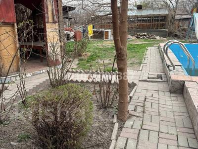 Жеке үй · 7 бөлме · 224 м² · 7.96 сот., мкр Акбулак, бағасы: 110 млн ₸ в Алматы, Алатауский р-н
