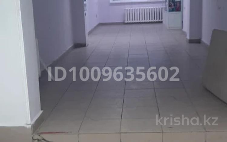 Свободное назначение, магазины и бутики, салоны красоты, медцентры и аптеки, образование · 58.5 м² за 160 000 ₸ в Экибастузе — фото 2