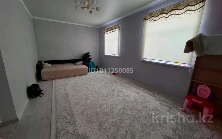 Отдельный дом · 2 комнаты · 100 м² · 8 сот., Арғын Аширбеков 203 за 11.2 млн ₸ в  — фото 2