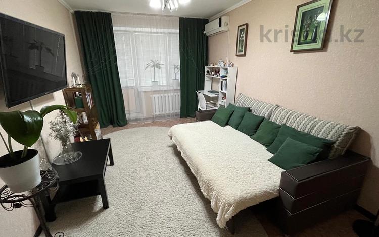 2-комнатная квартира · 48.1 м² · 2/6 этаж, 4 мкр за 17.3 млн 〒 в Уральске — фото 2