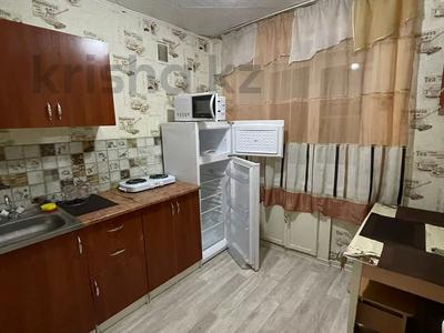 1-комнатная квартира, 33 м², 3/5 этаж помесячно, Крылова 87 за 110 000 〒 в Усть-Каменогорске