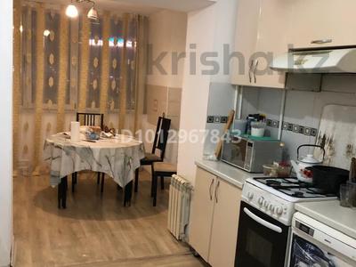 4-комнатная квартира · 90 м² · 2/5 этаж, Сатпаева 32 за 200 000 ₸ в Атырау