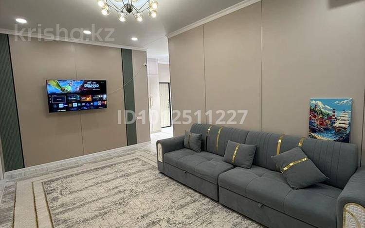2-комнатная квартира · 72 м² · 5/10 этаж, 31-й мкр 11 за 25 млн ₸ в Актау — фото 2