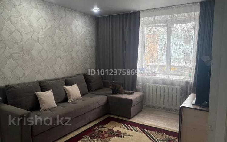 2-бөлмелі пәтер · 45 м² · 3/3 қабат, ул. Астана 72, бағасы: 5.8 млн ₸ в Восточно-Казахстанской обл. — фото 2