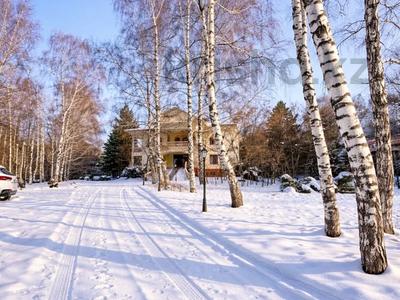 Отдельный дом · 10 комнат · 2000 м² · 230 сот., Ладушкина 120/17 за 5.5 млрд 〒 в Алматы, Медеуский р-н
