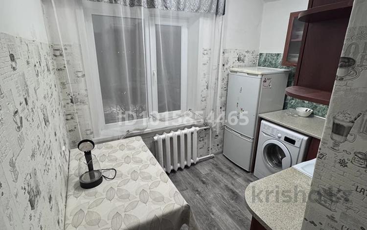 1-бөлмелі пәтер · 32 м² · 3/5 қабат, Бауыржан Момышұлы 15, бағасы: 7.3 млн ₸ в Аксу — фото 2