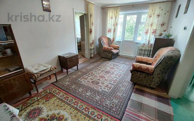 2-комнатная квартира · 44.1 м² · 2/5 этаж, 2мкр 27 — 2 этаж за 5.2 млн ₸ в Степногорске — фото 2