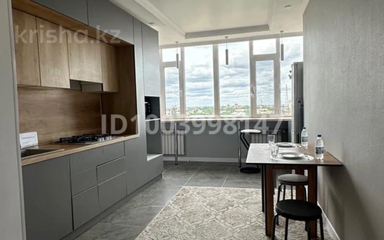 2-бөлмелі пәтер · 70 м², Абая 244, бағасы: 16 000 ₸ в Уральске — фото 10
