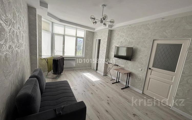 1-комнатная квартира · 50 м² · 3/9 этаж, мкр Сары Арка, Сатпаева 2г за 220 000 ₸ в Атырау — фото 2