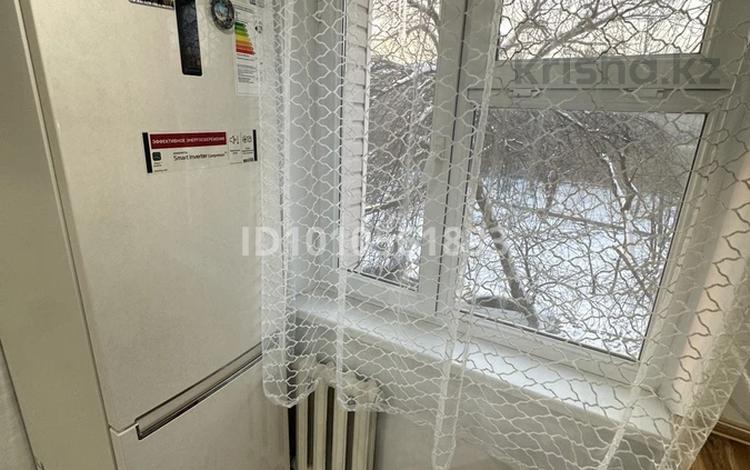 3-бөлмелі пәтер · 57.7 м² · 3/5 қабат, 8-й микрорайон, Байтиленова 35, бағасы: 28 млн ₸ в Шымкенте, Туран р-н — фото 2