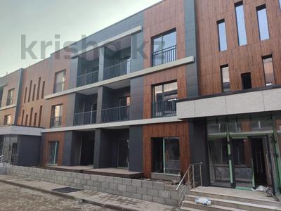 5-комнатная квартира · 212 м² · 3/3 этаж, Кажымукана за 214 млн 〒 в Алматы, Медеуский р-н
