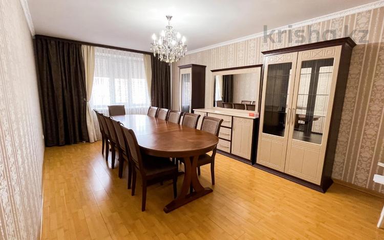 4-комнатная квартира, 92 м², 2/5 этаж, Гарышкер за 32 млн 〒 в Талдыкоргане, мкр Жастар — фото 2