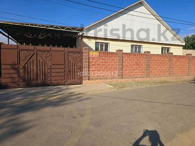Жеке үй · 6 бөлме · 250 м² · 8 сот., 1переулок таласская 6 — Зах завод, бағасы: 45 млн ₸ в Таразе