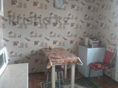 2-бөлмелі пәтер · 52 м² · 4/5 қабат, Балапанова 4г, бағасы: 20 млн ₸ в Талдыкоргане, мкр Жана Гарышкер